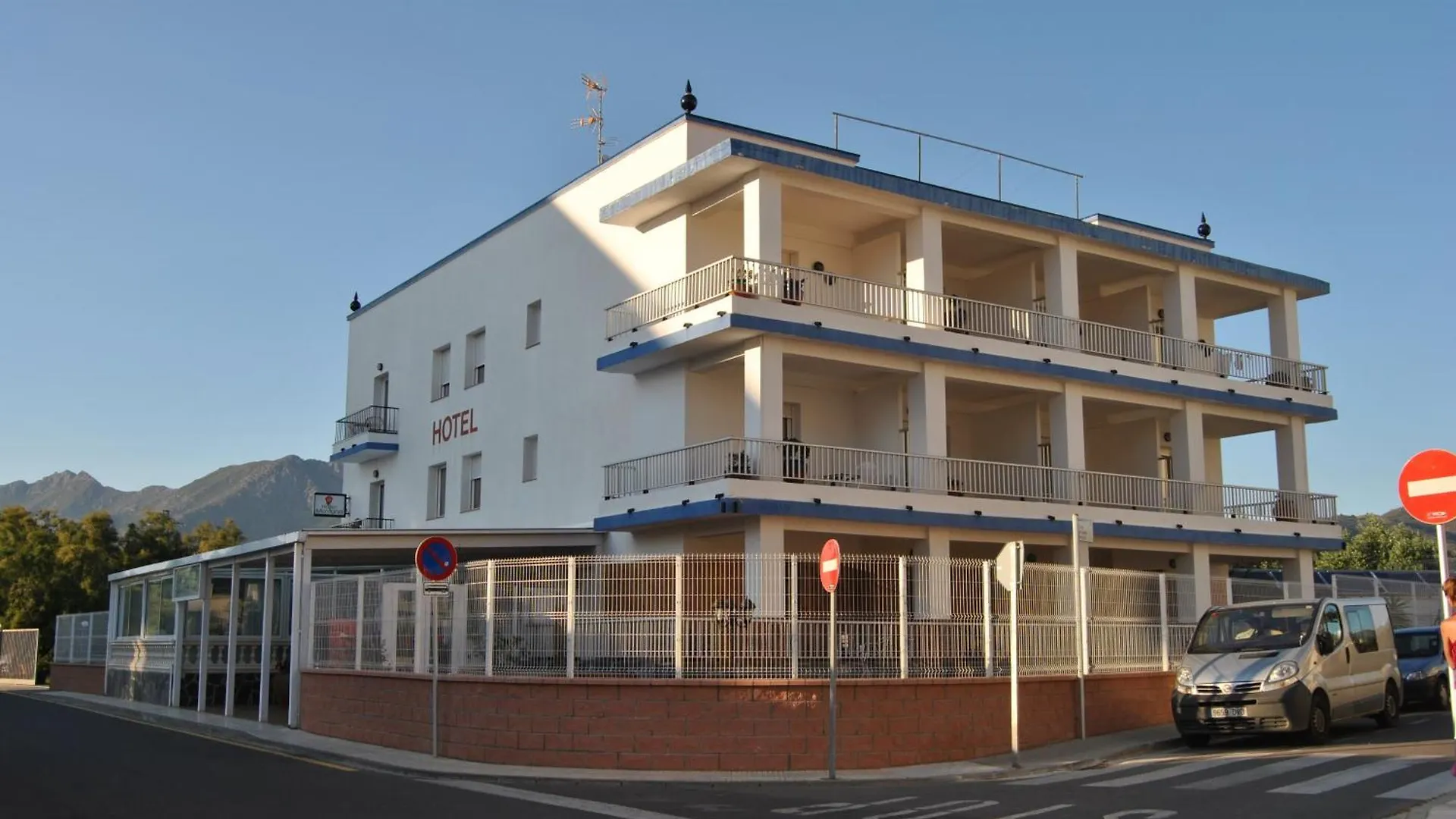Hotel Montana By Bossh! Hotels Roses Espagne