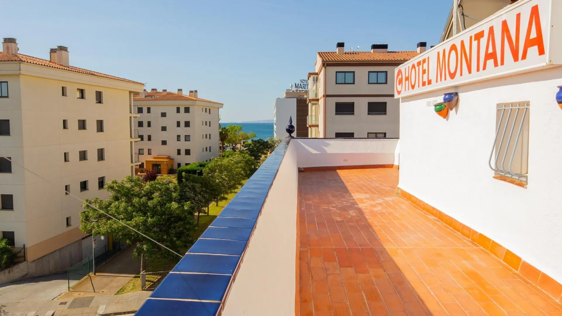 Hotel Montana By Bossh! Hotels Roses Spain