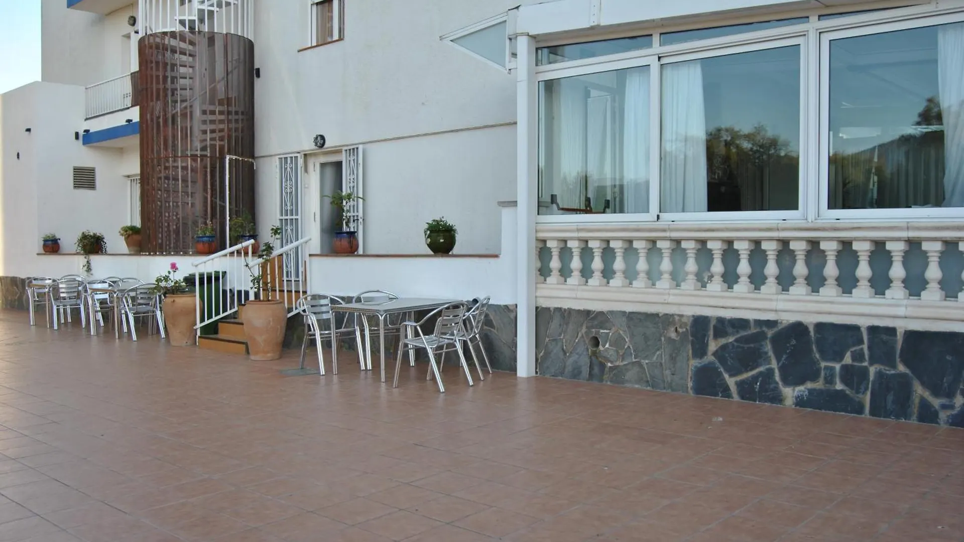Hotel Montana By Bossh! Hotels Rosas 0*,