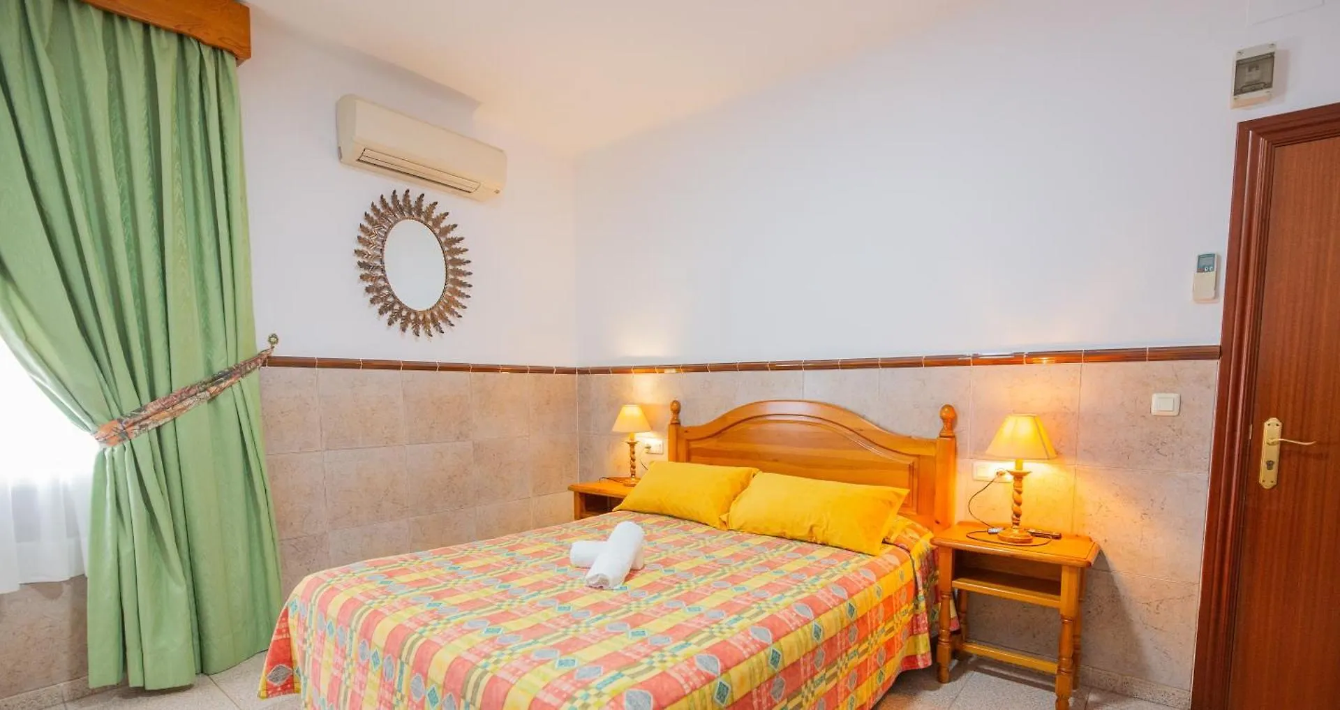 Hotel Montana By Bossh! Hotels Rosas