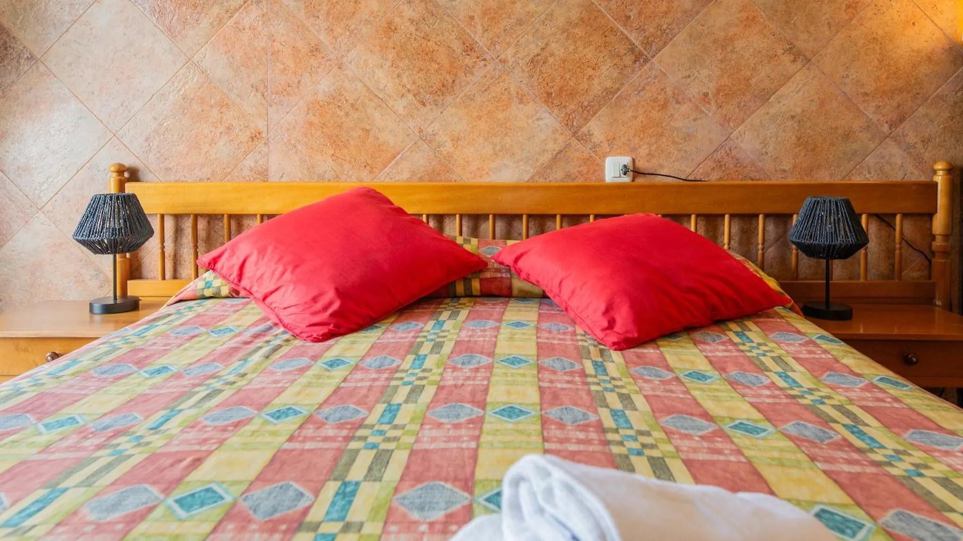 Hotel Montana By Bossh! Hotels Rosas 0*,  España