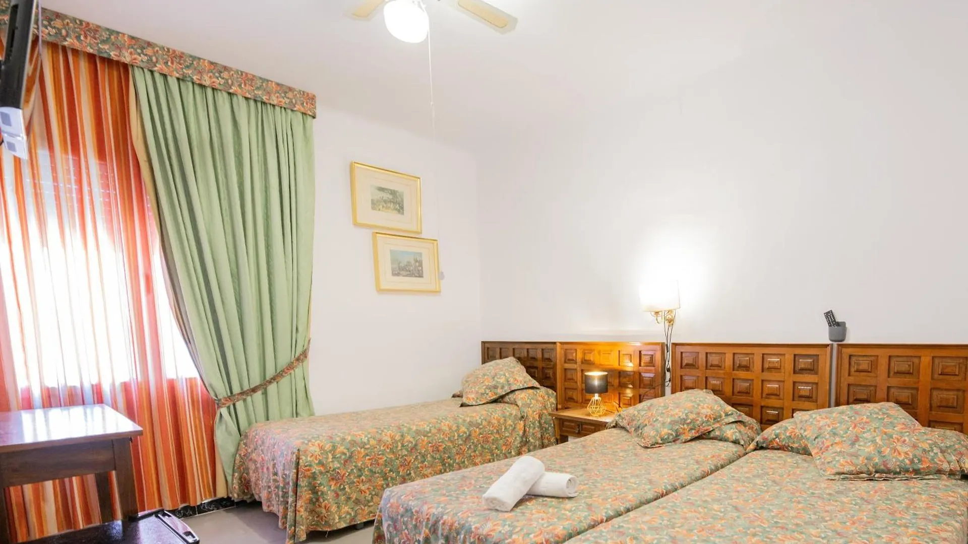 Hotel Montana By Bossh! Hotels Rosas